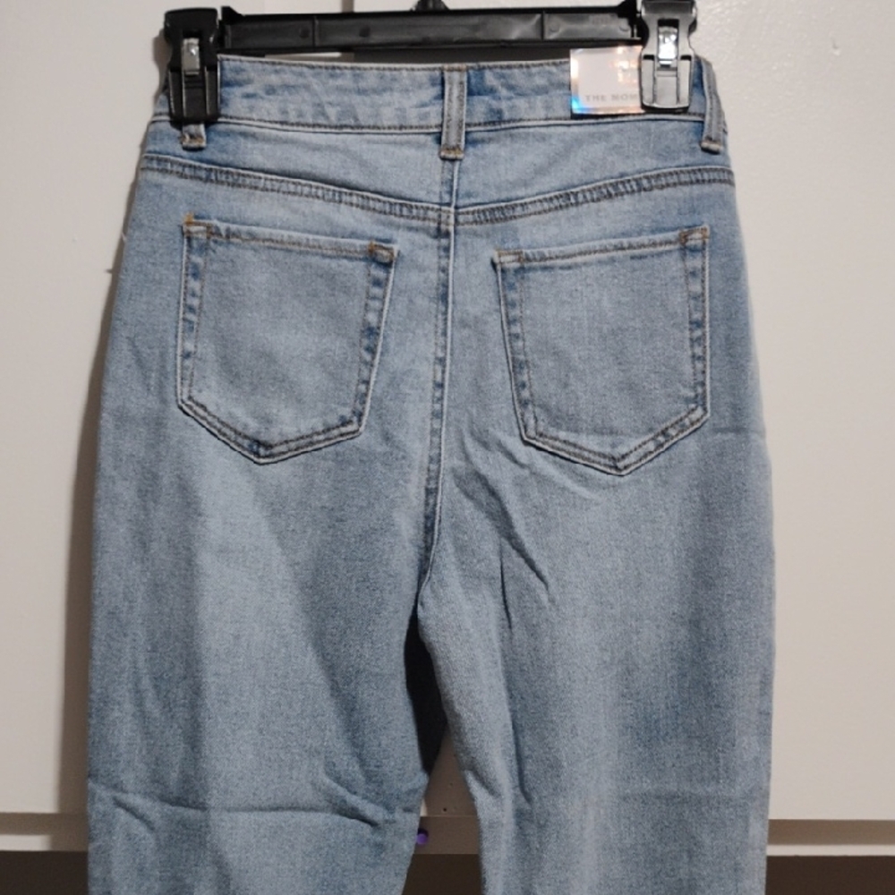 (X-52) SALE! NWT Tinseltown High Rise The Mom Jean Light Blue Jeans 3/26 - Picture 6 of 9